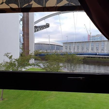 Riverview Apartment Glasgow Esterno foto